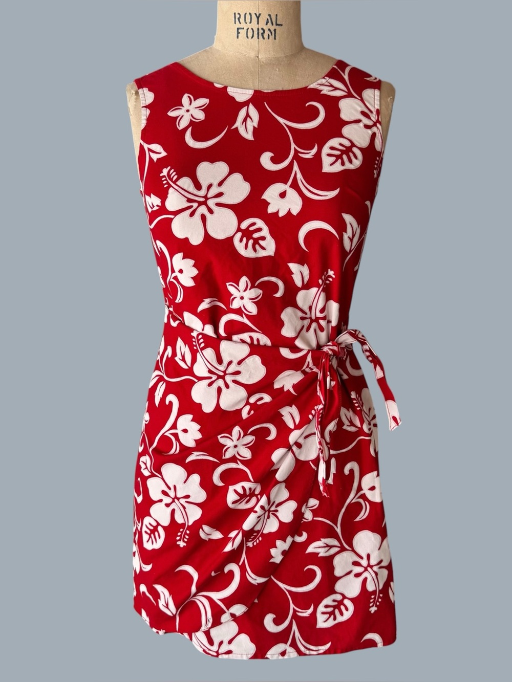 Vintage 90s Red and White Hawaiian Hibiscus Print Dress